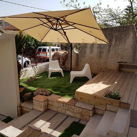 Villa Quiet Garden Rishon LeZion Exterior foto